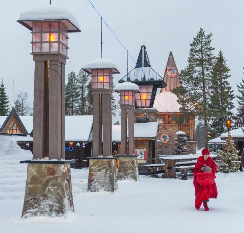 NFT 35: Beim Weihnachtsmann in Rovaniemi am Polarkreis in Finnland