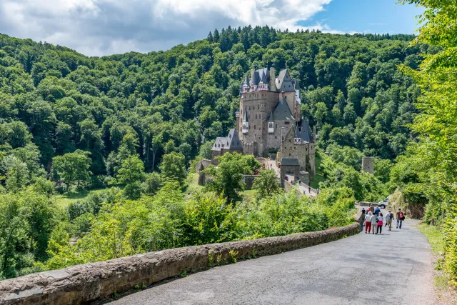 Burg Eltz an der Elz