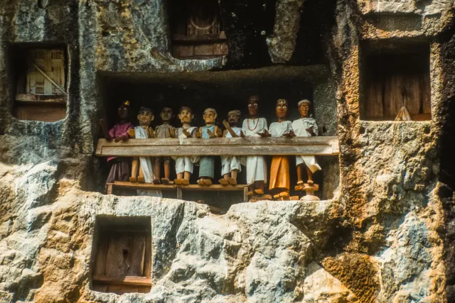 Tau-Taus, Grabfiguren, im Hochland Tanah Toraja auf Sulawesi  