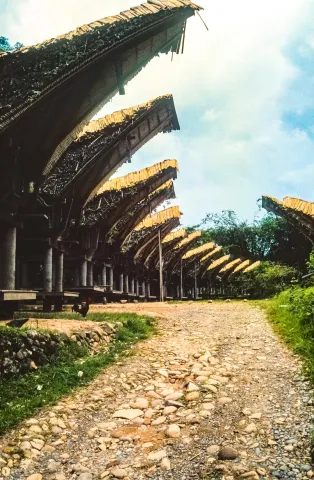 Tongkonan, die beeindruckenden Häuser der Toraja