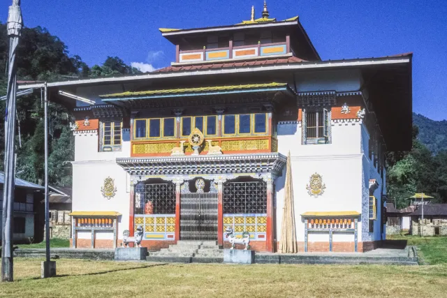 Views and insights in Phondong Monastery