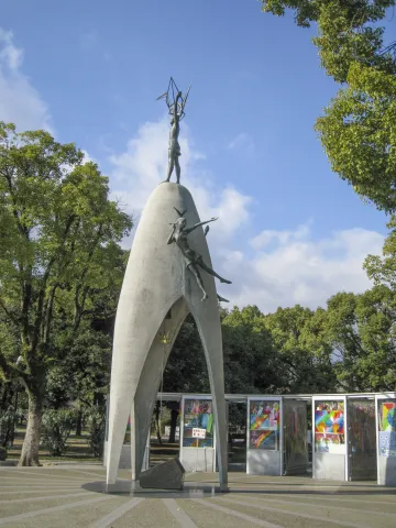 Das "Children`s Peace Monument" in Hiroshima