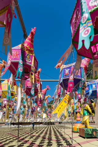 Various statues with Buddhist meaning