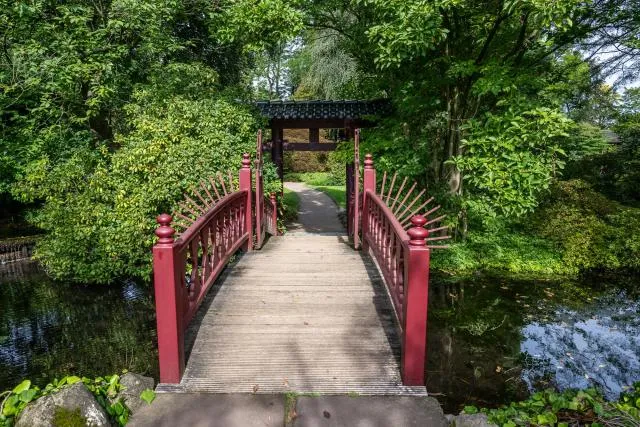 Der Eingang zum Japanischen Garten in Leverkusen