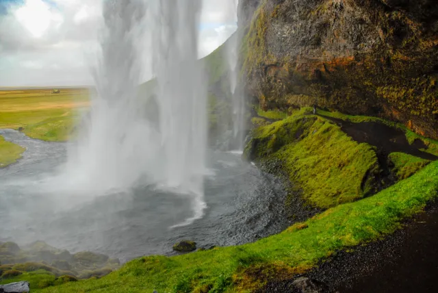 NFT 042: The Seljalandfoss in Iceland