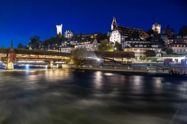 Die Spreuerbrücke über der Reuss in Luzern