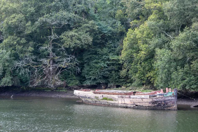 Wrecks at the mouth of the river to the port of Douarnenez in Brittany